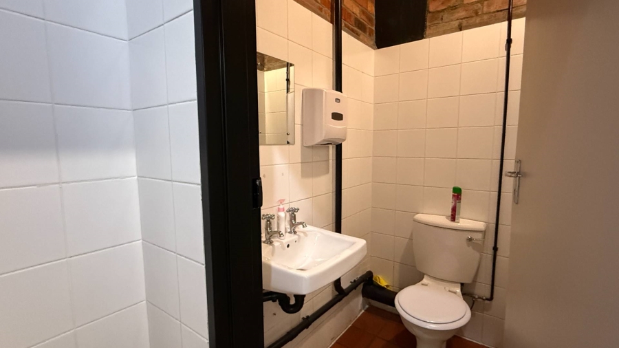 To Let commercial Property for Rent in Cape Town City Centre Western Cape